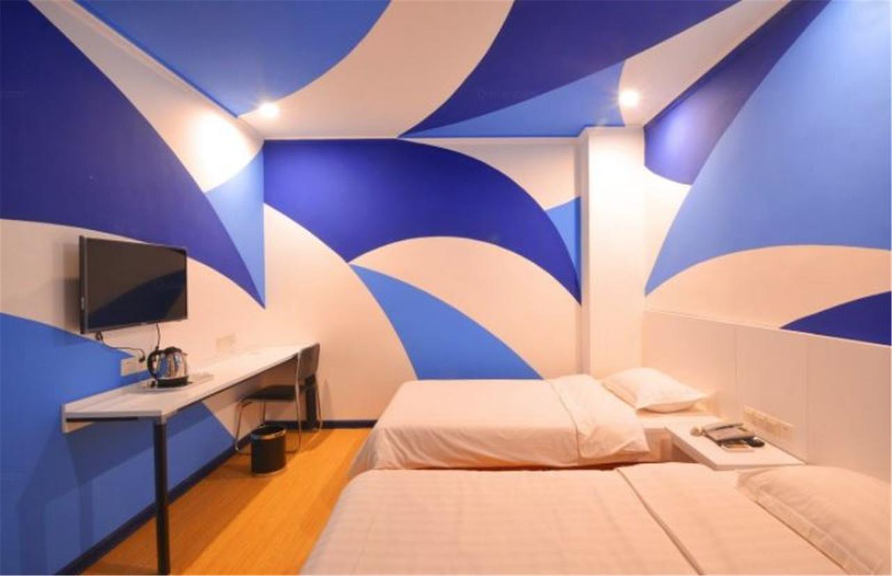 Jinkailai Business Hotel Qingdao Beer Street Экстерьер фото