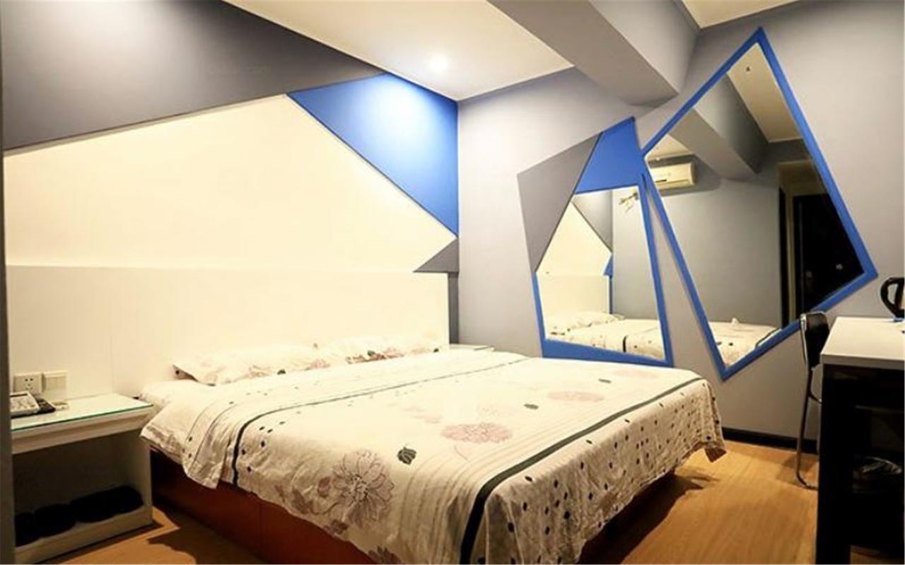 Jinkailai Business Hotel Qingdao Beer Street Экстерьер фото
