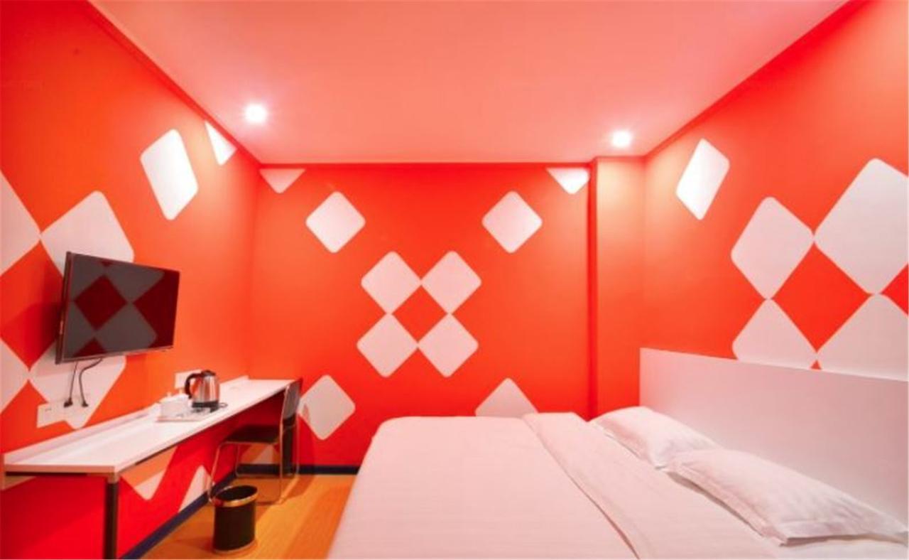 Jinkailai Business Hotel Qingdao Beer Street Экстерьер фото