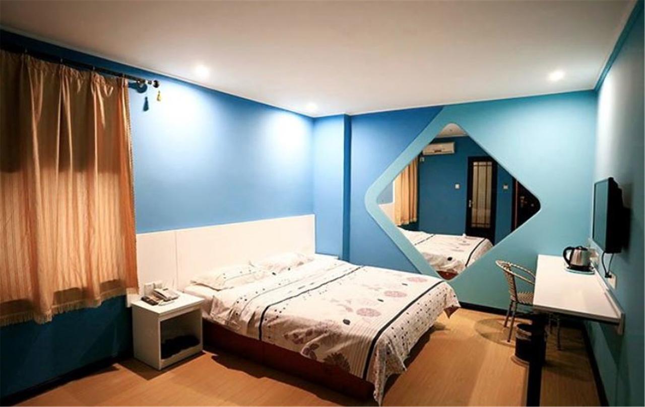 Jinkailai Business Hotel Qingdao Beer Street Экстерьер фото