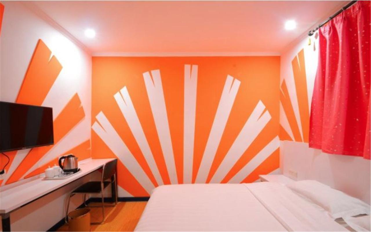 Jinkailai Business Hotel Qingdao Beer Street Экстерьер фото